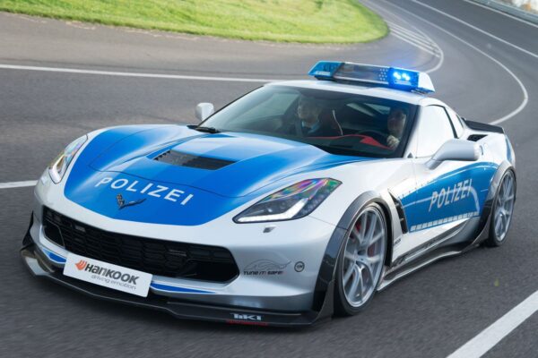 '15 Chevy Corvette Stingray (MBX Heroic Rescue - 2017)