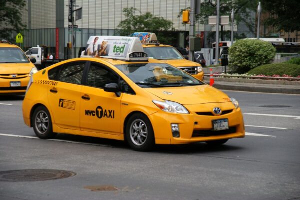Toyota Prius Taxi (MBX Adventure City - 2017)