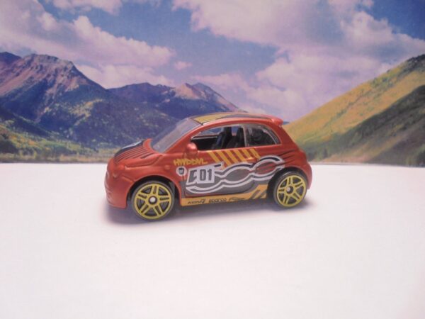 Fiat 500 (HW Daredevils - 2018)