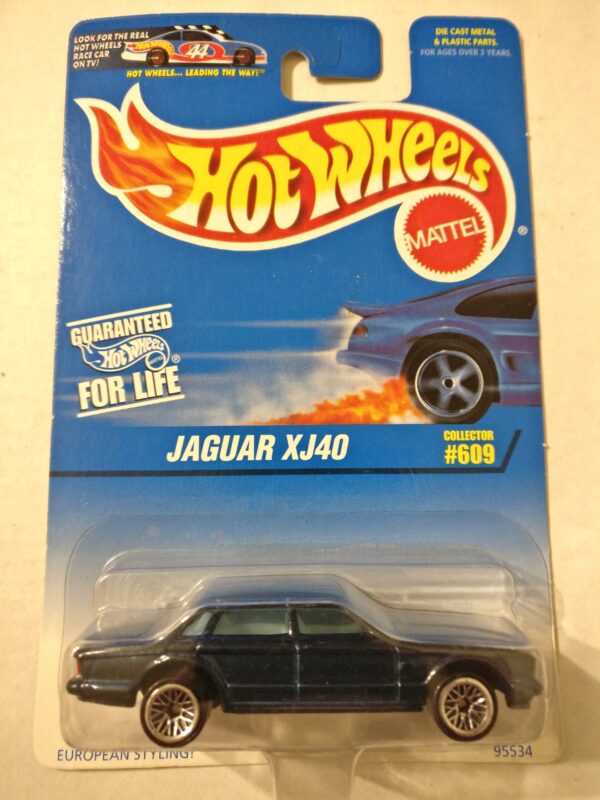 Jaguar XJ40 (Hot Wheels - 1997)