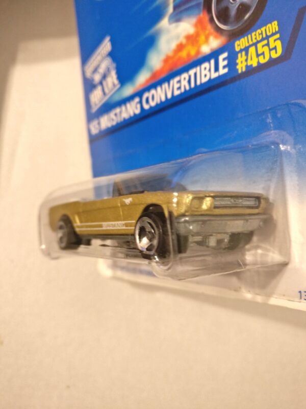 '65 Ford Mustang Convertible (Hot Wheels - 1997)