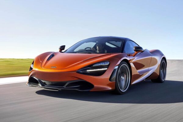 McLaren 720S (Factory Fresh - 2018)