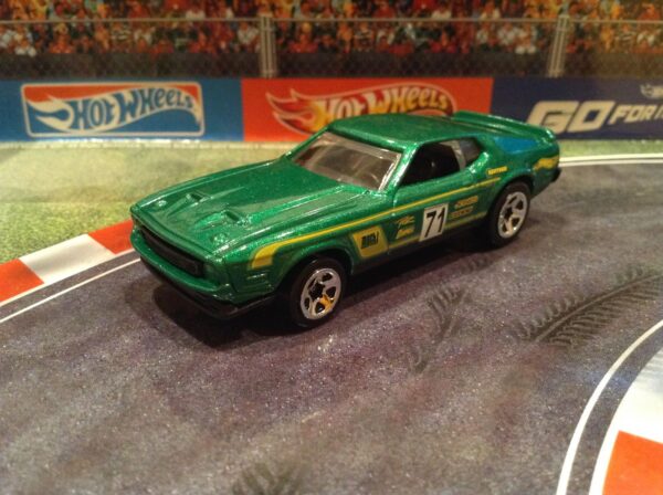 '71 Ford Mustang Mach I (Ford Perfomance Series - 2016)