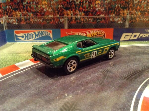 '71 Ford Mustang Mach I (Ford Perfomance Series - 2016)