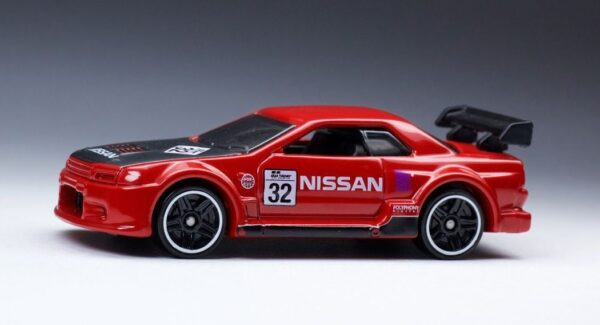 Nissan Skyline GT-R (R32) (Gran Turismo Series - 2016)