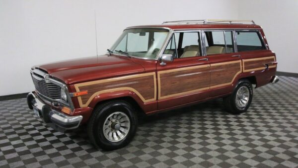 Jeep Wagoneer (MBX Road Trip - 2018)