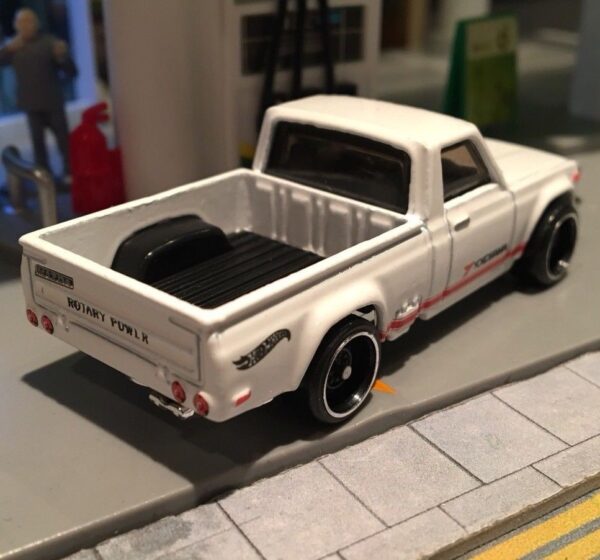 Mazda REPU (HW Hot Trucks - 2018)