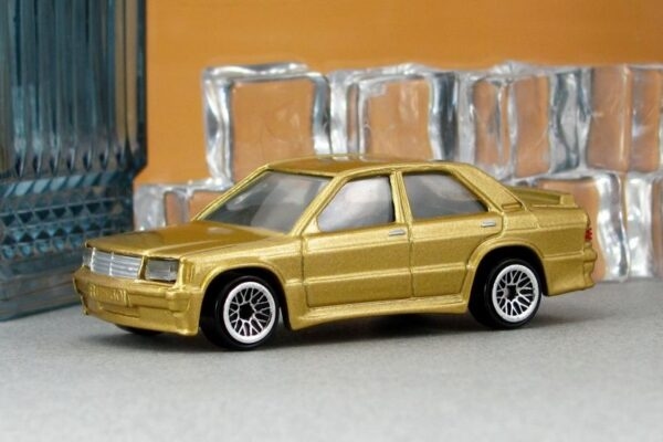 Mercedes 2.6 (Hot Wheels - 1997)