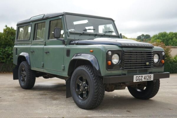 Land Rover Defender 110 (Land Rover Series - 2016)
