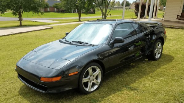 Toyota MR2 Rally (Kung Fu Force - 2000)
