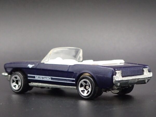 '65 Ford Mustang Convertible (Hot Wheels - 1998)