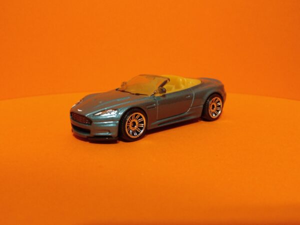 Aston Martin DBS Volante (Sports Cars - 2011)