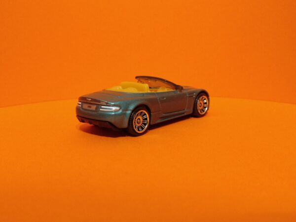 Aston Martin DBS Volante (Sports Cars - 2011)