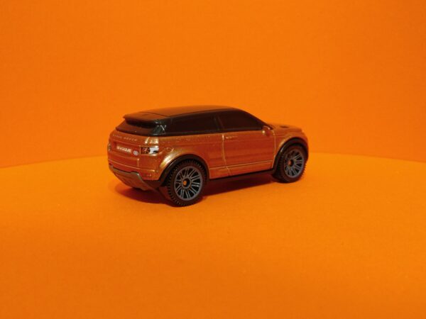 '15 Range Rover Evoque (Land Rover Series - 2016)