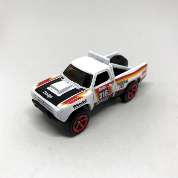 '87 Dodge D100 (HW Hot Trucks - 2018)