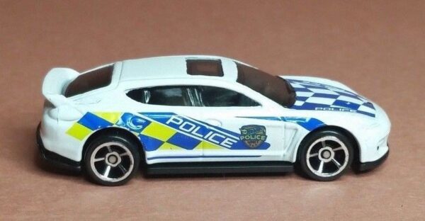 Porsche Panamera (HW Metro - 2018)