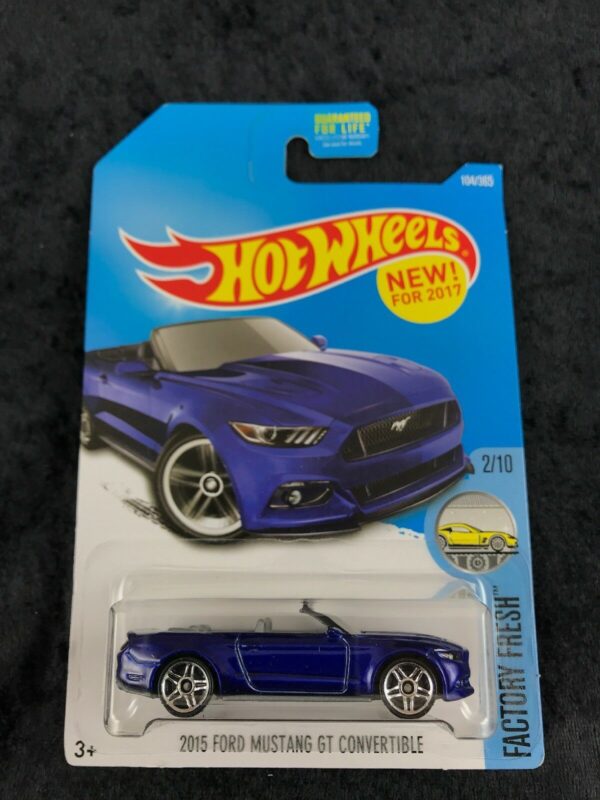 '15 Ford Mustang GT Convertible (Factory Fresh - 2017)