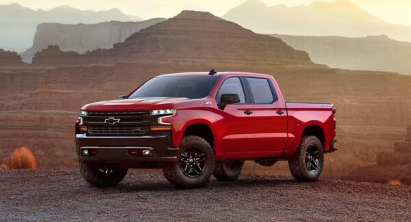 '19 Chevy Silverado Trail Boss LT (HW Hot Trucks - 2018)