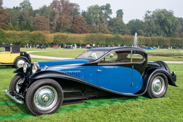 '37 Bugatti Type 50 (Hot Wheels - 2002)