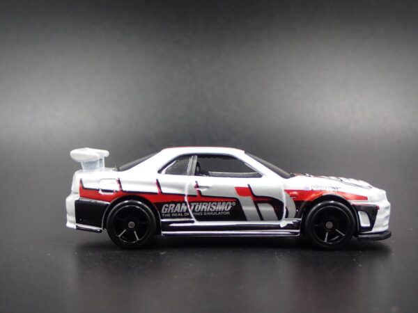 Nissan Skyline GT-R (R34) (Gran Turismo Series - 2018)