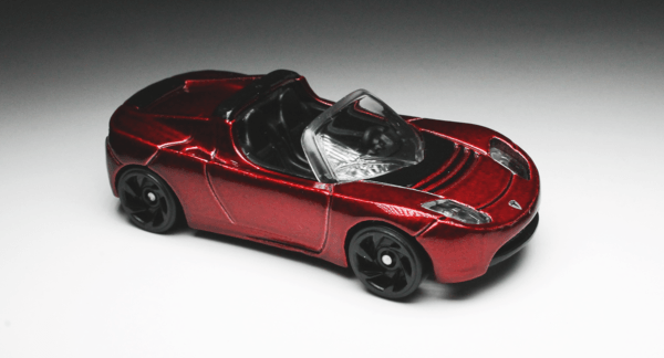 '08 Tesla Roadster (Tesla: Greetings From Space - 2019)