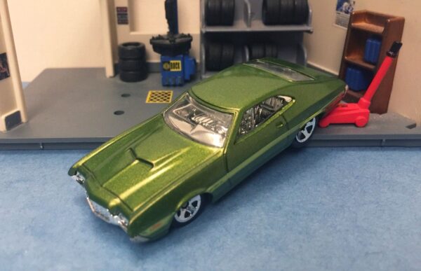 '72 Ford Gran Torino Sport (New Models - 2011)