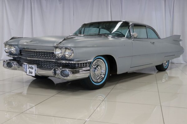 '59 Cadillac Series 62 (Auto-Thentics Release 49 - 2018)