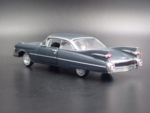'59 Cadillac Series 62 (Auto-Thentics Release 49 - 2018)