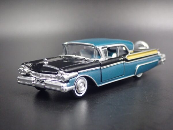 '57 Mercury Turnpike Cruiser M-335 (Auto-Thentics Release 49 - 2018)