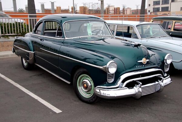 '50 Oldsmobile 88 (Auto-Thentics Release 53 - 2018)