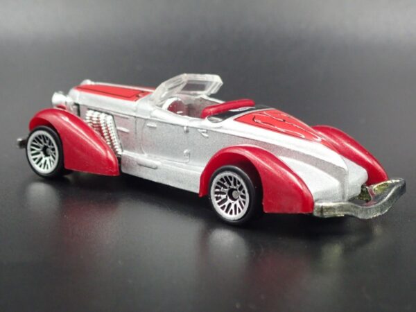 Auburn 852 (Hot Wheels - 2002)