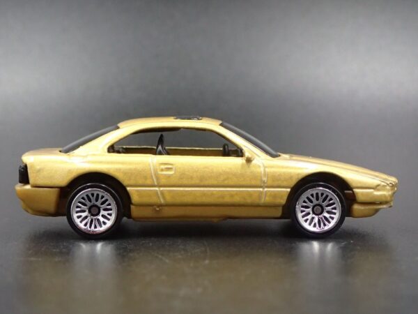 BMW 850i (Hot Wheels - 1999)