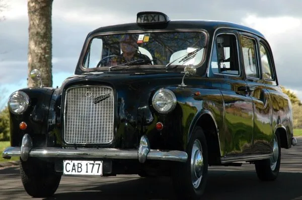 London Taxi (Hot Wheels  - 1997)