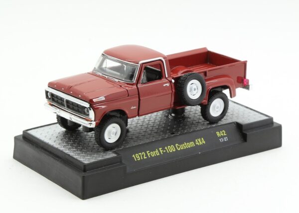 '72 Ford F-100 Custom 4X4 (Auto-Trucks Release 42 - 2017)