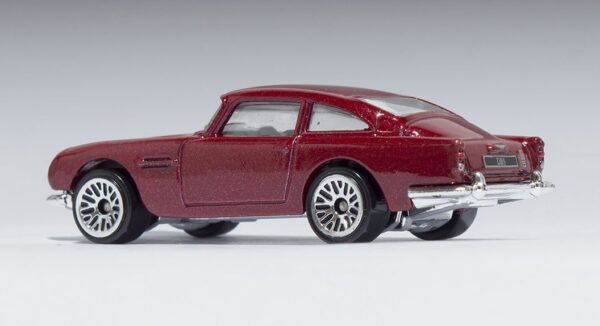 '63 Aston Martin DB5 (HW Workshop - 2015)