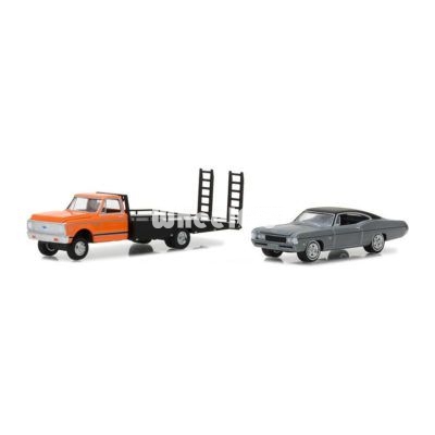 '72 Chevy C-30 Ramp Truck with '68 Chevrolet Impala SS (HD Trucks Series 12 - 2018)