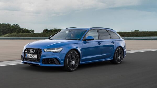 ’17 Audi RS 6 Avant (Factory Fresh - 2019)