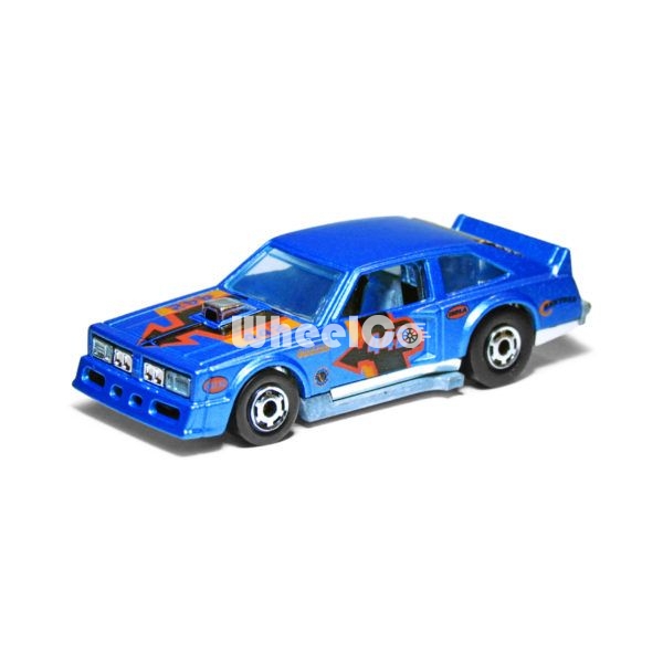 Oldsmobile Cutlass 442 (442 Much) (The Hot Ones - 2012)