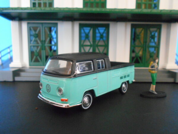 Volkswagen Type 2 Crew Cab Pick-Up Doka with Backpacker (The Hobby Shop Series 2 - 2017)