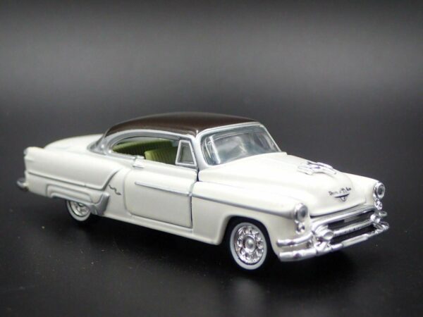 '53 Oldsmobile 98 (Auto-Thentics Release 41 - 2017)