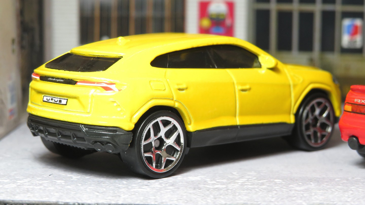 Hot wheels lamborghini urus