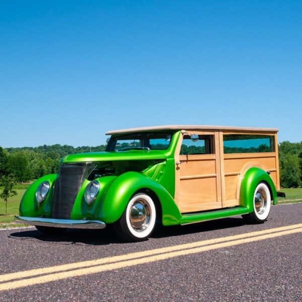 '37 Ford Woody (Ultra Hots - 2006)