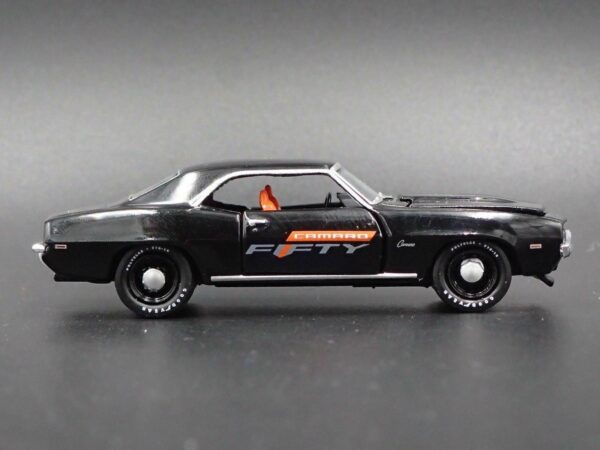 '69 Chevrolet Camaro ZL-1 (Detroit-Muscle Release CAMARO01 - 2017)