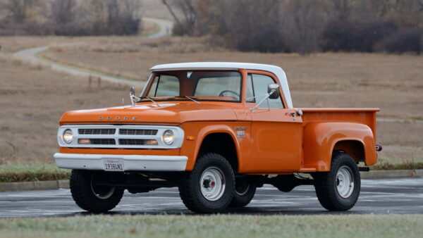 '70 Dodge Power Wagon (Baja Blazers - 2021)