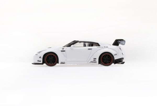 LB★WORKS Nissan GT-R R35 (Type 1, Rear Wing ver. 1, Matte White, LHD - 2019)