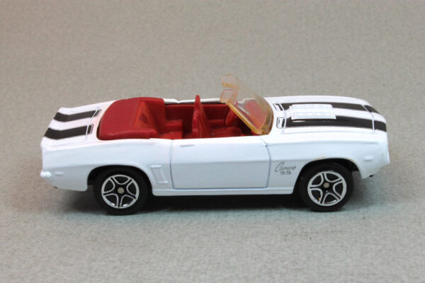 '69 Camaro SS 396 (Classic Decades - 1998)