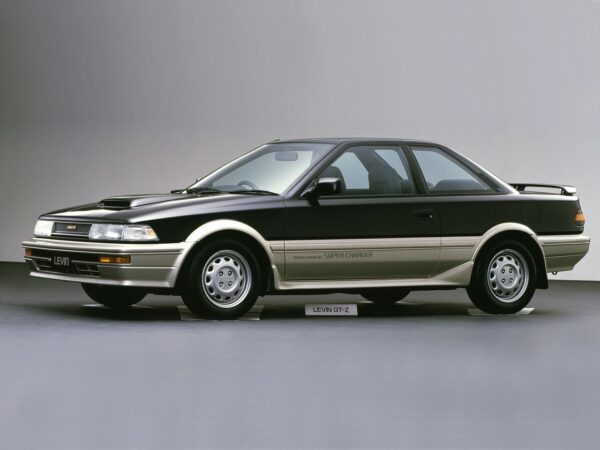 Toyota Corolla Levin AE92 (Road64: Black &  Grey - 2020)