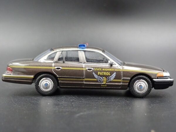 '95 Ford Crown Victoria (Hot Pursuit Series 34 (Ohio Highway Patrol) - 2019)