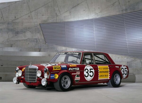 Mercedes-Benz 300 SEL 6.8 AMG (Car Culture 2021 - Deutschland Design)