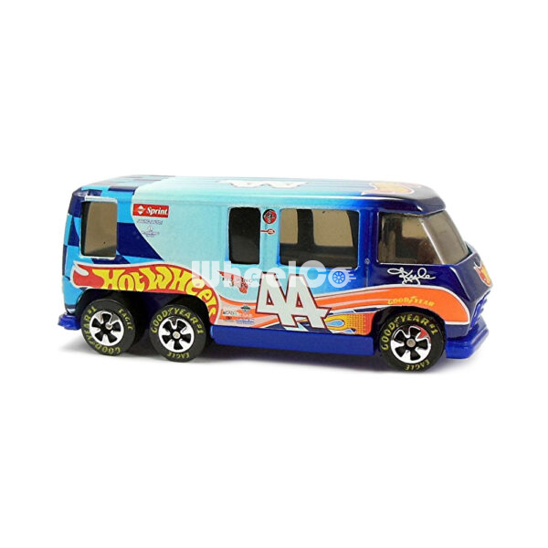 GMC Motorhome (Hot Wheels Pro Racing: RV Series - 2000)